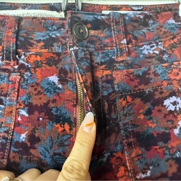 ANTHRO PILCRO and The Letterpress Floral Velvet Corduroy High Rise Skinny Jeans - Picture 6 of 12